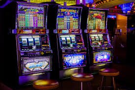 BMW100 Permainan Slot dengan RTP tinggi dan jackpot progresif untuk pemain Indonesia